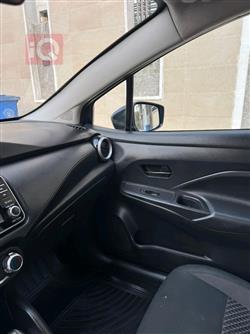 نيسان فيرسا